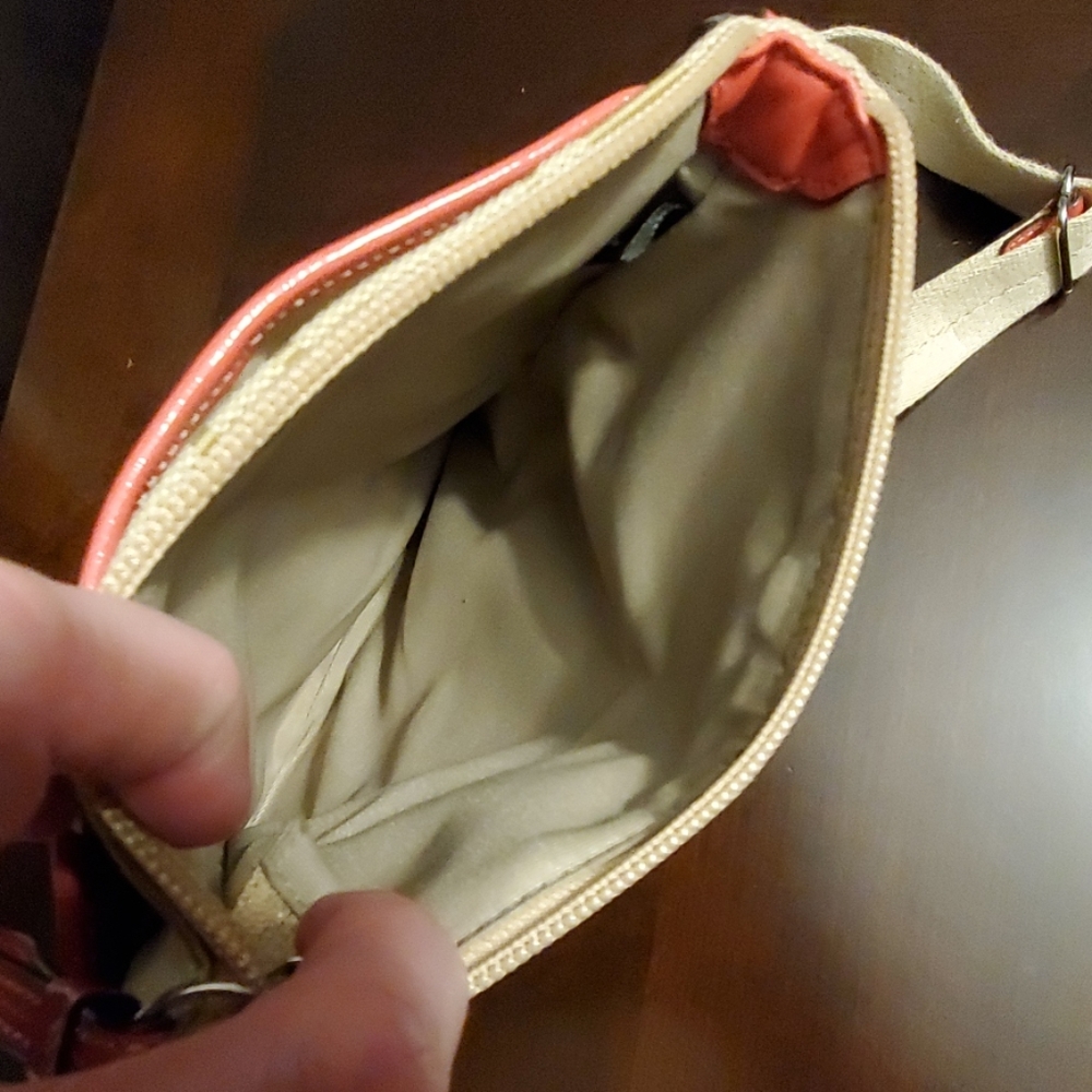 Coach swing pack - Picture 3 of 3